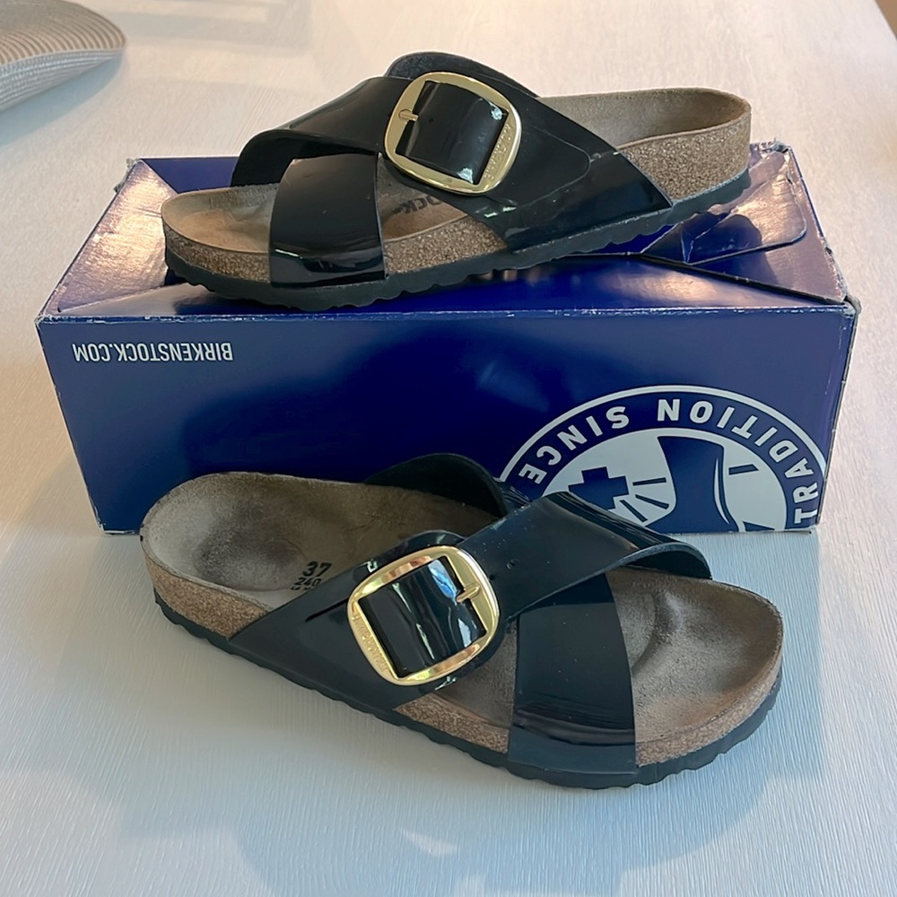 Birkenstock Siena Big Buckle in Patent Black